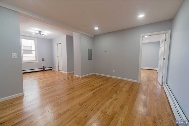 586 N 11th St, Newark, NJ 07107 - photo 1