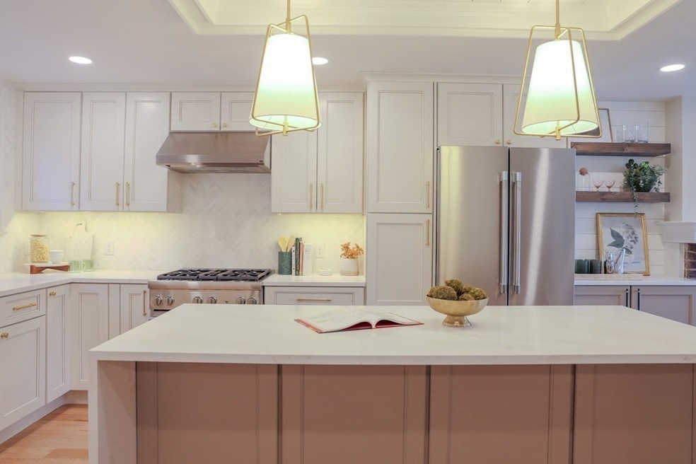 47 Snow Hill St unit 2, Boston, MA 02113 - photo 1