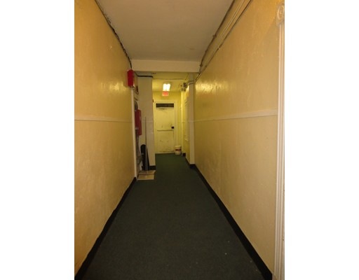 177 E Merrimack St unit 1, Lowell, MA 01852 - photo 1