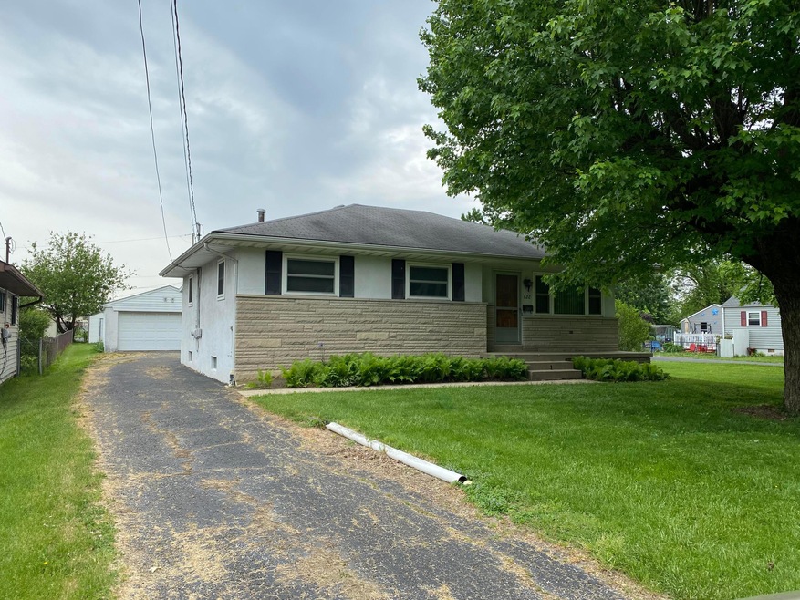 622 Beechwood Rd, Columbus, OH 43213 - photo 1