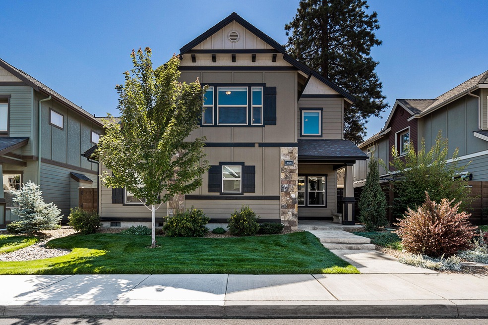 20523 SE Stanford Place, Bend, OR 97702 - photo 1