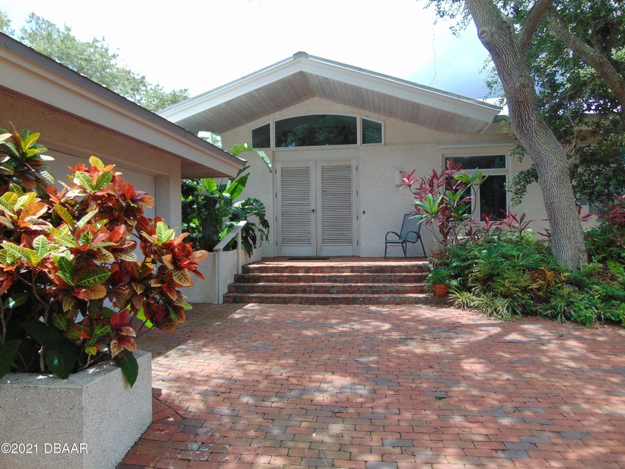 1410 N Peninsula Ave, New Smyrna Beach, FL 32169 - photo 1