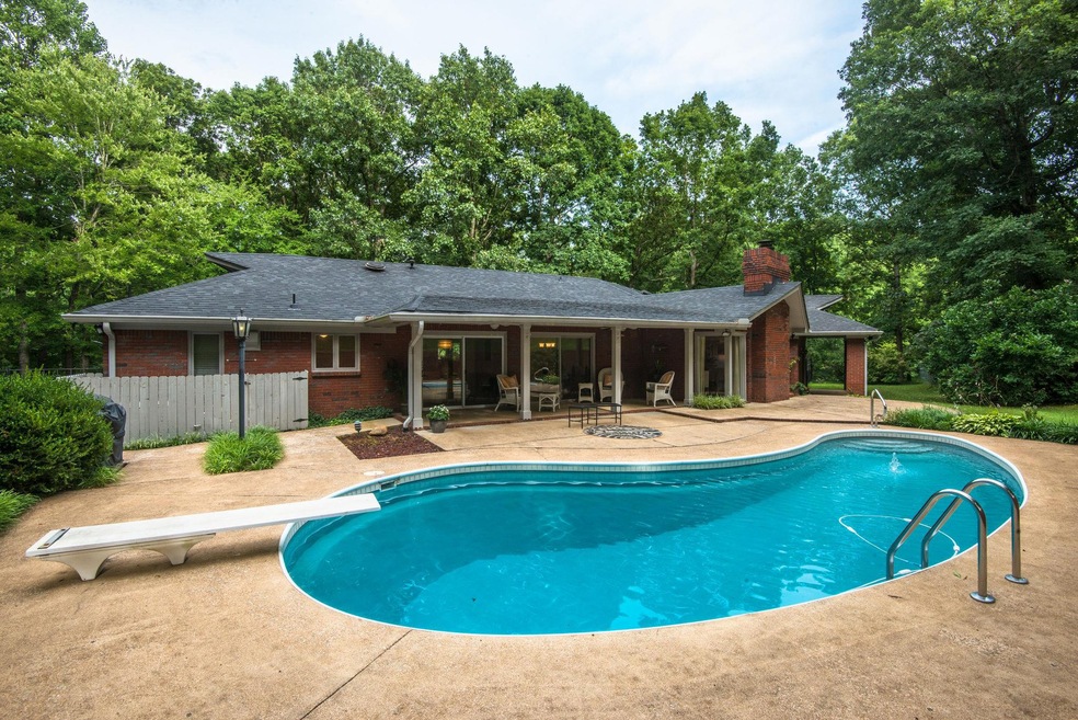 201 Annette Dr, Dickson, TN 37055 - photo 1