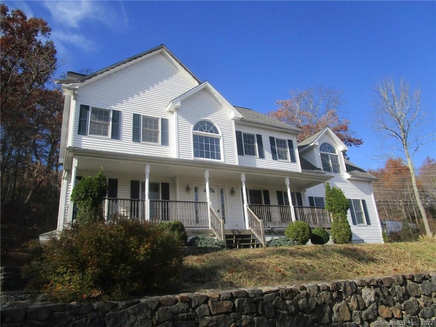 691 Roxbury Rd, Southbury, CT 06488 - photo 1