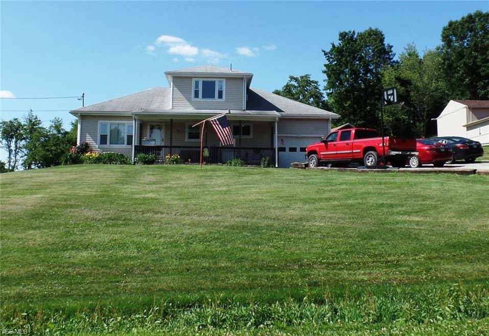 46150 Wyoming Ave, East Liverpool, OH 43920 - photo 1