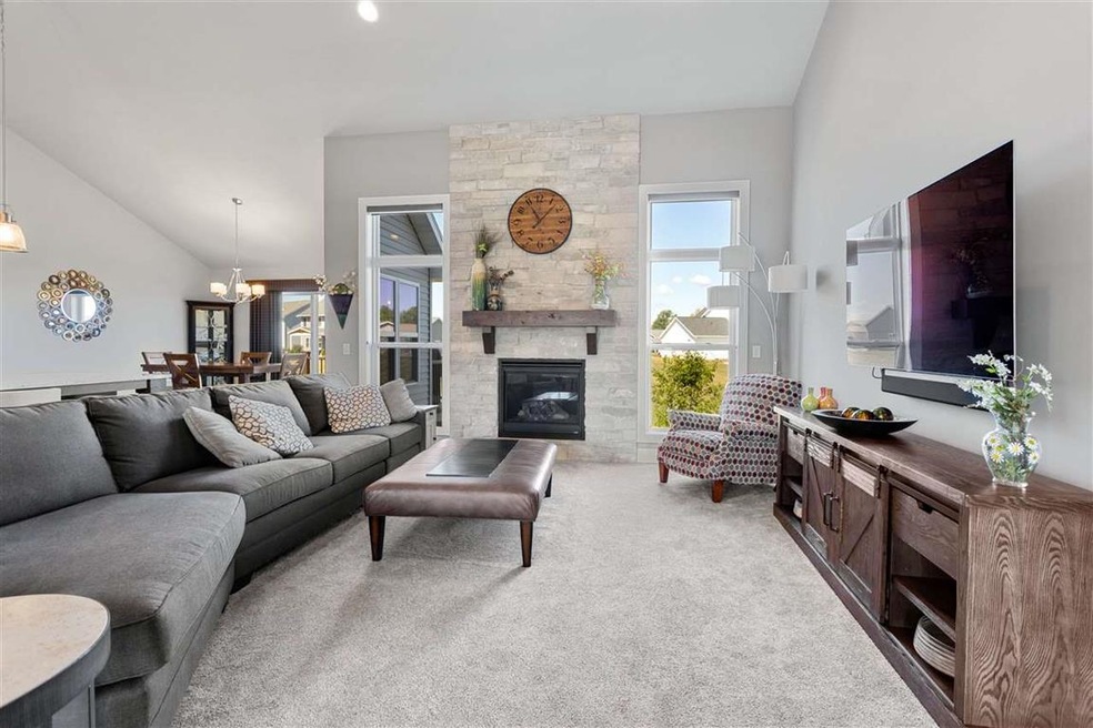 W5710 Mase Ct, Appleton, WI 54915 - photo 1