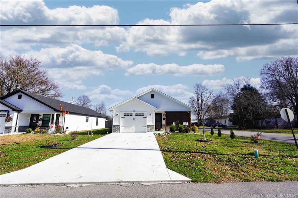 865 S Main St, Scottsburg, IN 47170 - photo 1