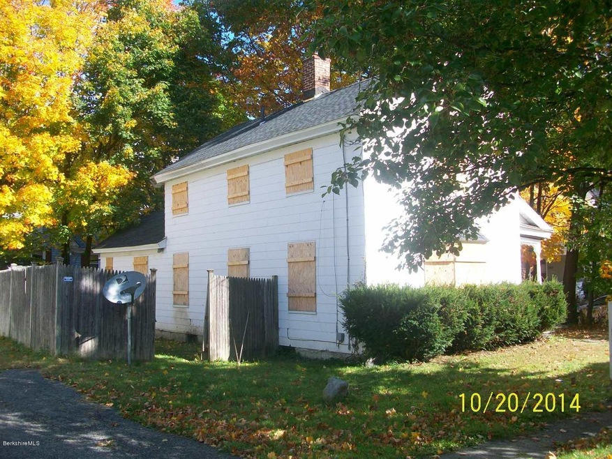 122 Madison Ave, Pittsfield, MA 01201 - photo 1