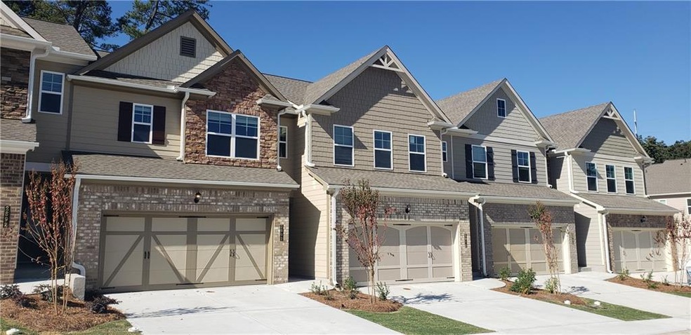 Craftsman house with a garage