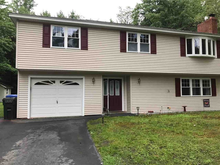 5 Shawnee Place, Londonderry, NH 03053 - photo 1