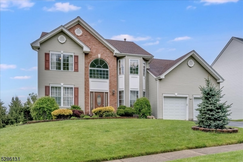 18 Candour Ct, Hackettstown, NJ 07840 - photo 1