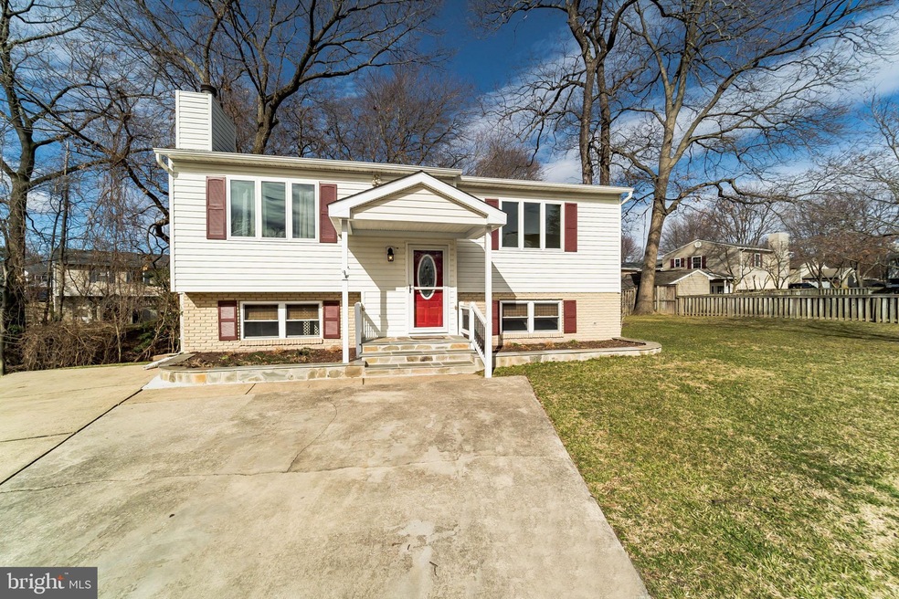 7104 Renwick Ct, Glen Burnie, MD 21061 - photo 1