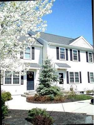 69 Boxberry Ln, Rockland, MA 02370 - photo 1