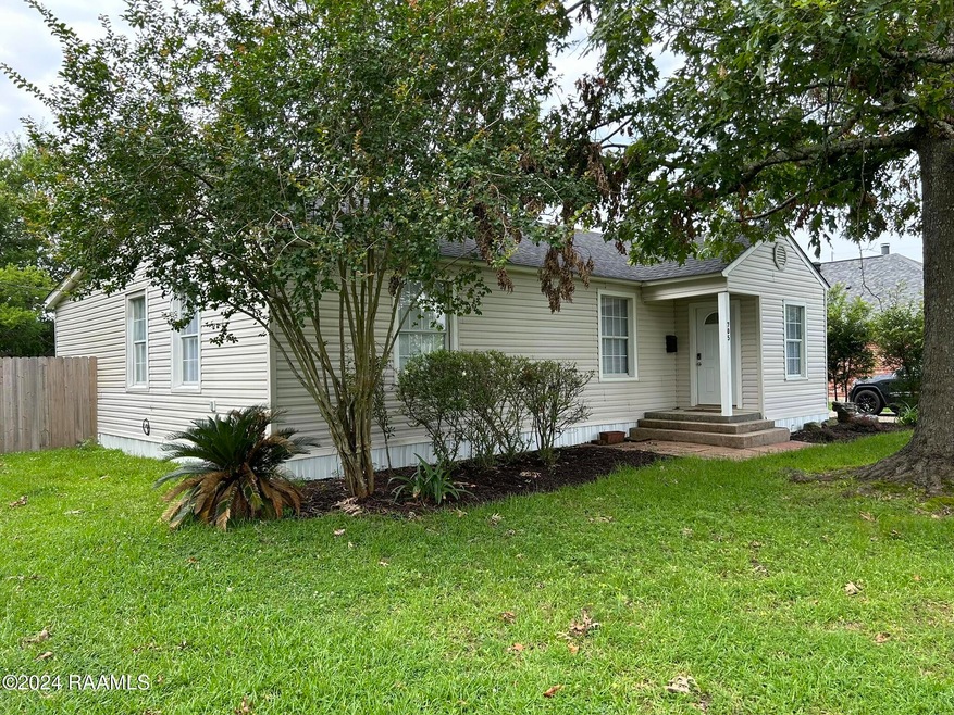 705 W Lagrange St, Lake Charles, LA 70605 - photo 1