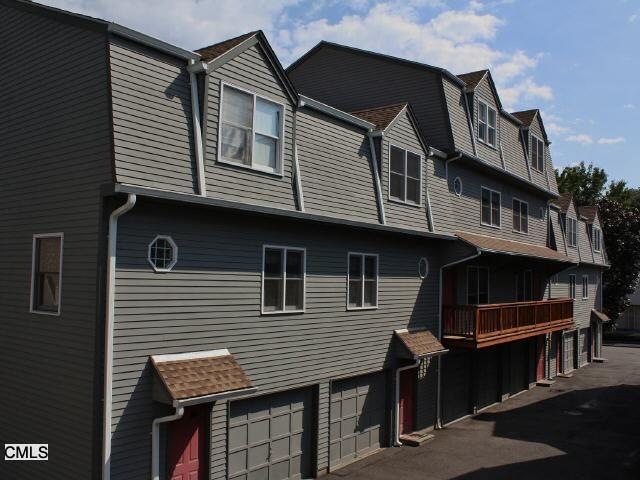 44 Pleasant St unit 7, Stamford, CT 06901 - photo 1