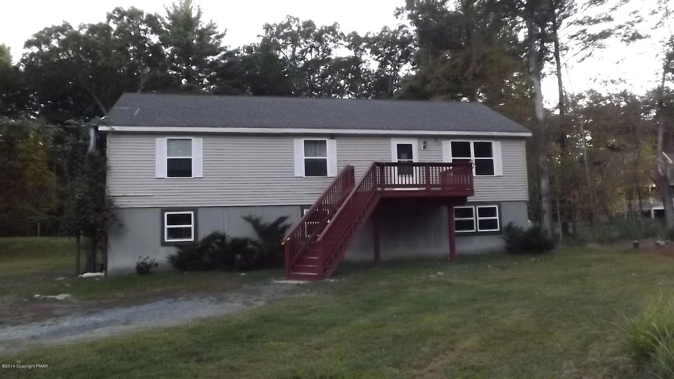 148 Luftus Ln, Dingmans Ferry, PA 18328 - photo 1