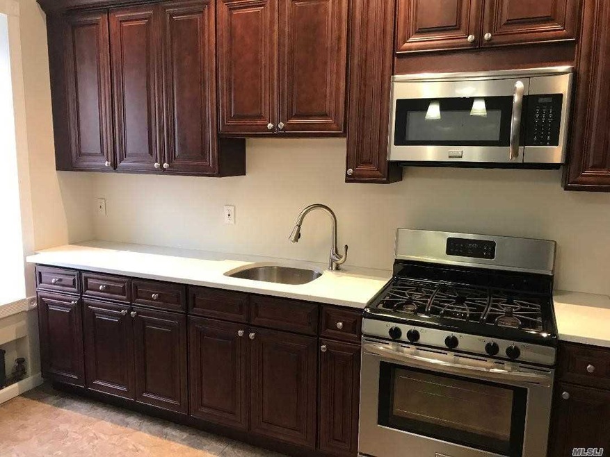 195 Autumn Ave unit 2, Brooklyn, NY 11208 - photo 1