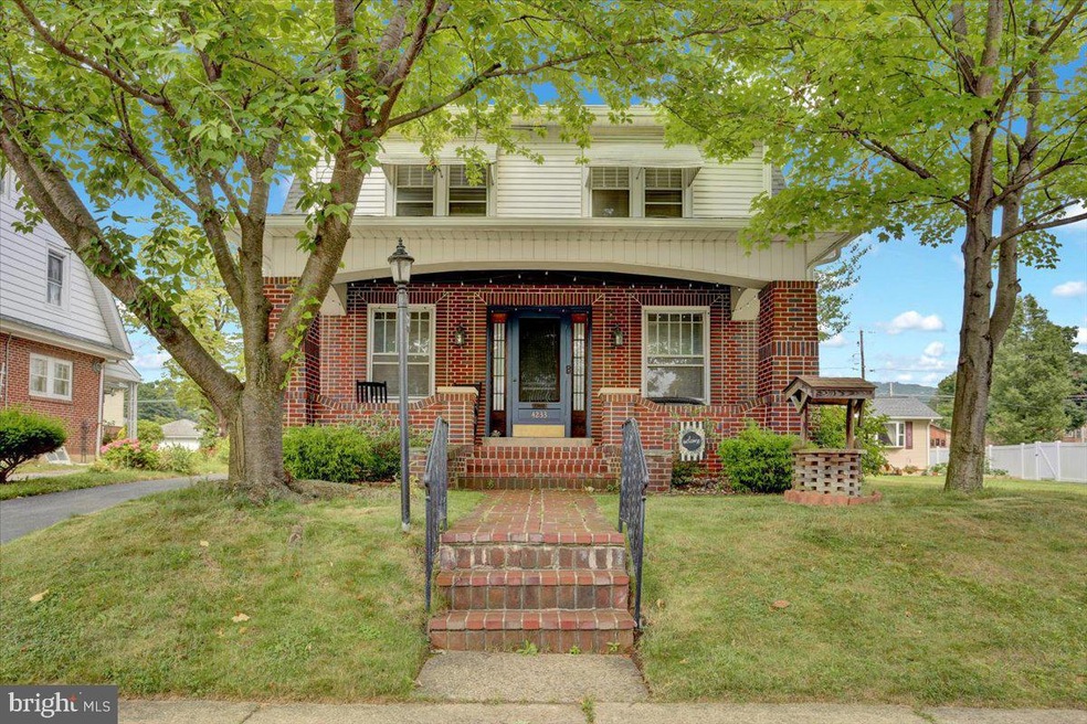 4233 8th Ave, Temple, PA 19560 - photo 1