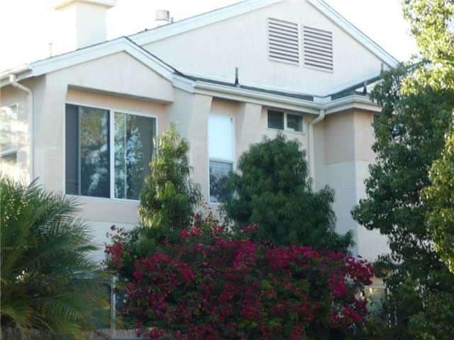 Front of home, private light bright, Triana ahhhh