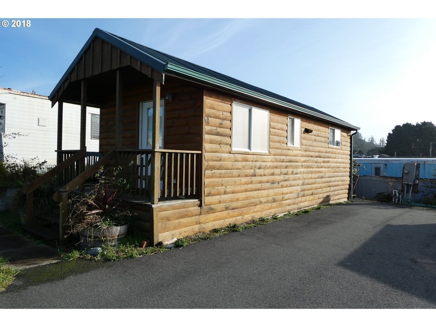 29450 Ellensburg Ave unit 214, Gold Beach, OR 97444 - photo 1
