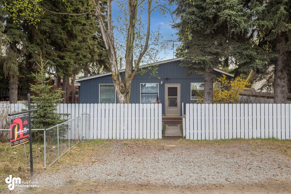 Exterior 0611-FULL
