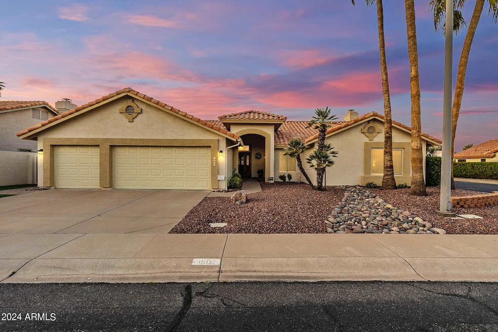 1502 W Devon Dr, Gilbert, AZ 85233 - photo 1