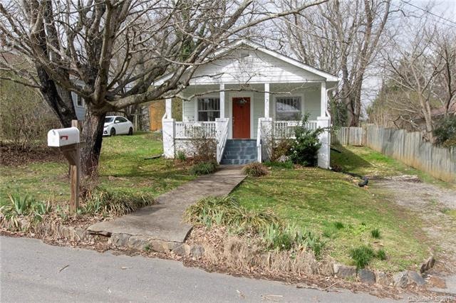 Charming 1920s Renovated Bungalow in Walkable West Asheville