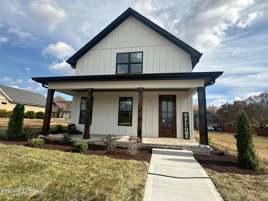 263 Wildcat Run Dr, Loudon, TN 37774 - photo 1