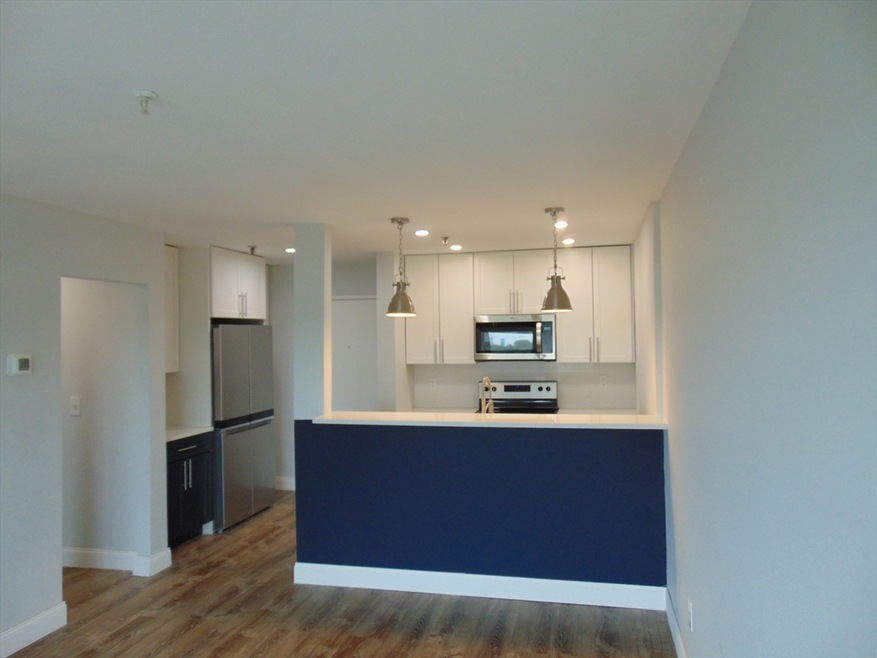 Edgewater Place Condominiums unit 310, Quincy, MA 02171 - photo 1