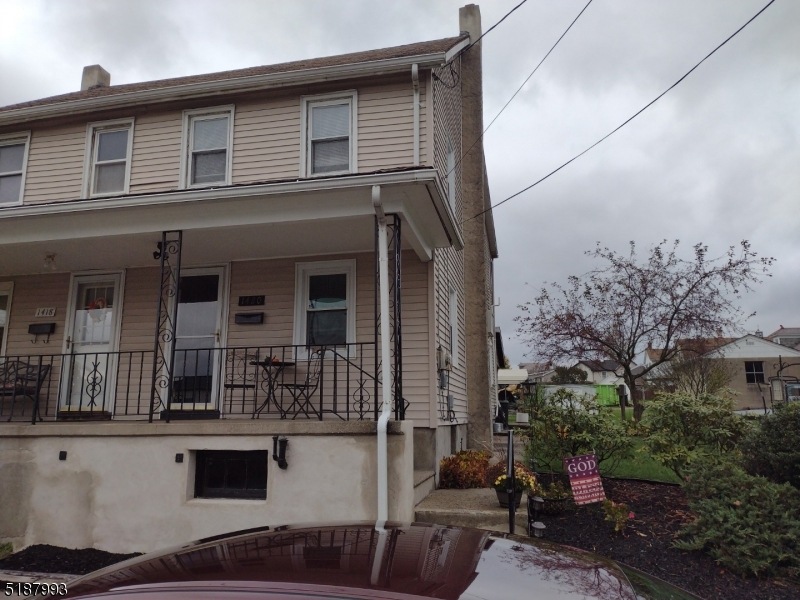 1420 Warren St, Phillipsburg, NJ 08865 - photo 1