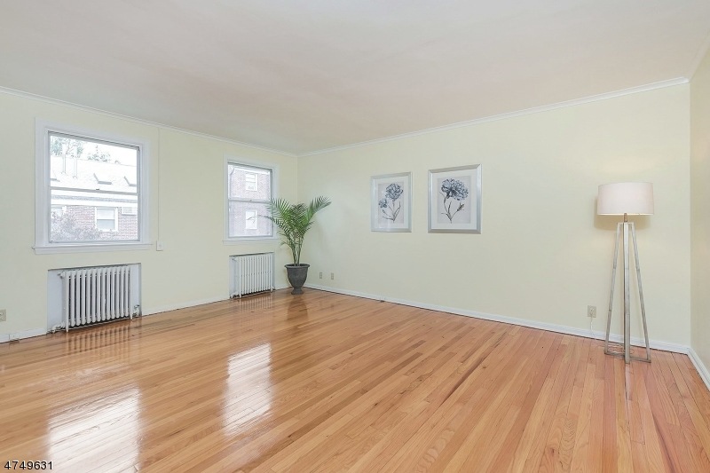 23 Park Ave unit 86, Verona, NJ 07044 - photo 1