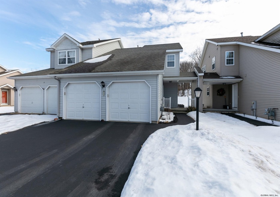 17 Brook St, Rensselaer, NY 12144 - photo 1