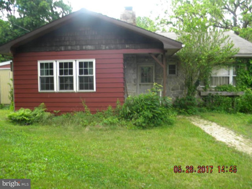 4210 New Holland Rd, Mohnton, PA 19540 - photo 1