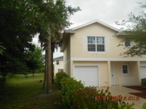 902 SW McDevitt Ave Port St Lucie FL