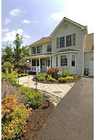 586 Birdell Rd, Honey Brook, PA 19344 - photo 1