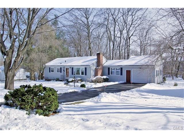 231 Putting Green Rd, Fairfield, CT 06825 - photo 1