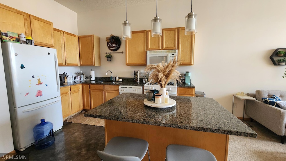 For Rent $1,650/month