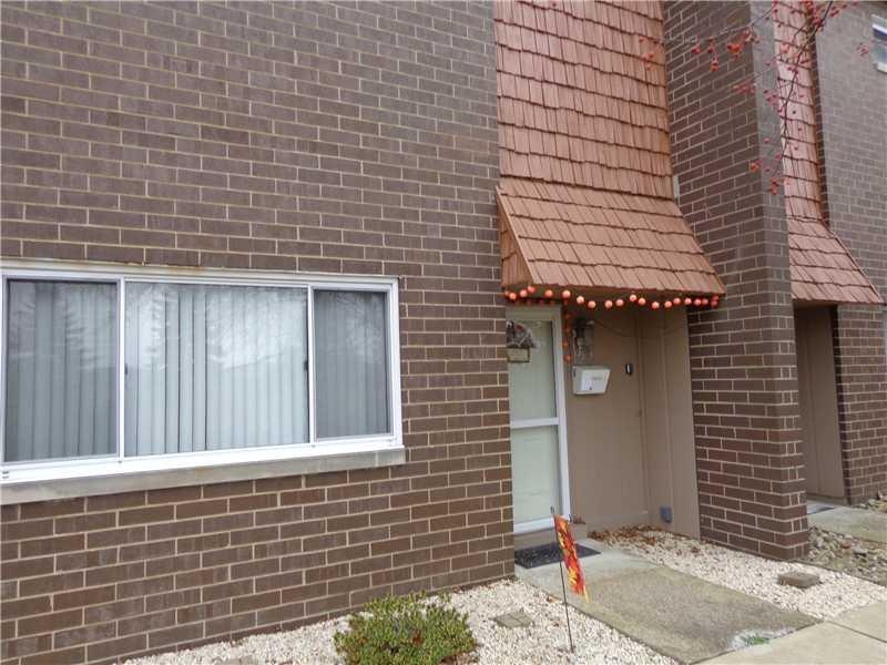 Exterior Front. Highland Woods Private Condo Devel