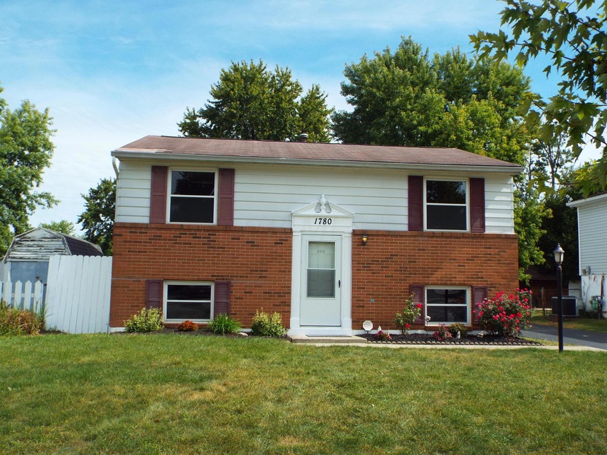 1780 Flinthill Dr, Columbus, OH 43223 - photo 1