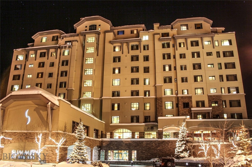 Entry to Summit Condo Hotel