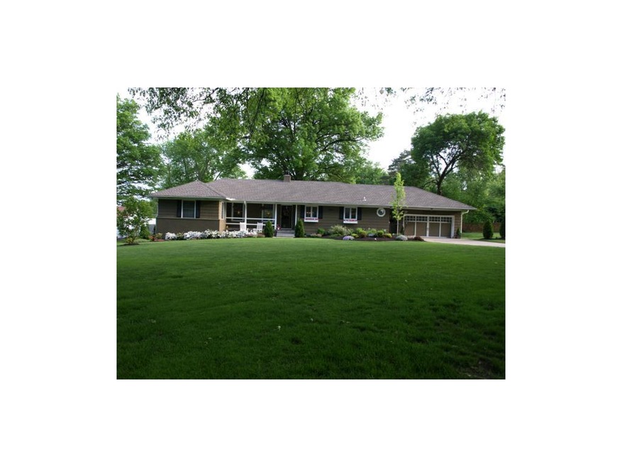 Expansive Ranch on half acre lot!