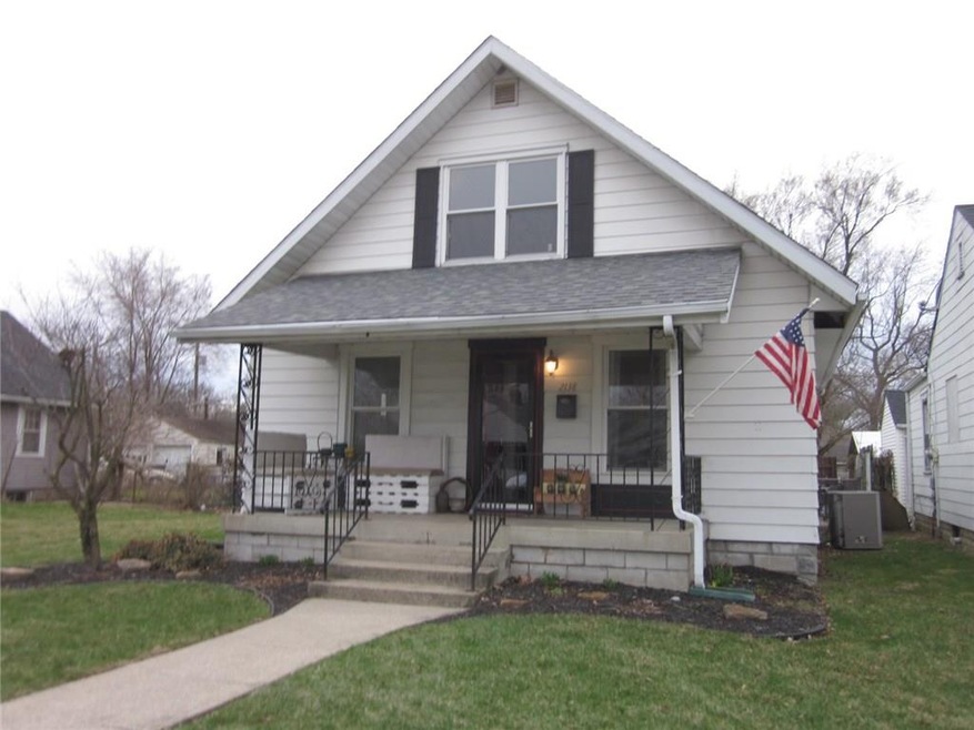 2138 California St, Columbus, IN 47201 - photo 1