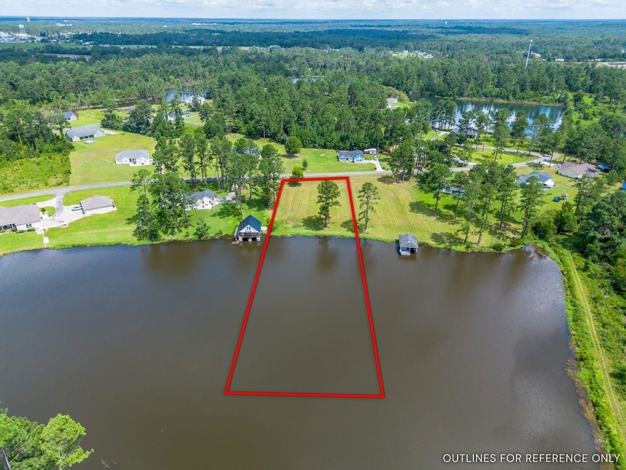 Lakeview Cir, Douglas, GA 31533 - photo 1