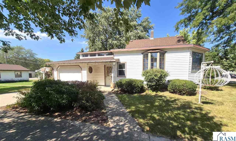 1001 1001 N Jefferson St, New Ulm, MN 56073 - photo 1