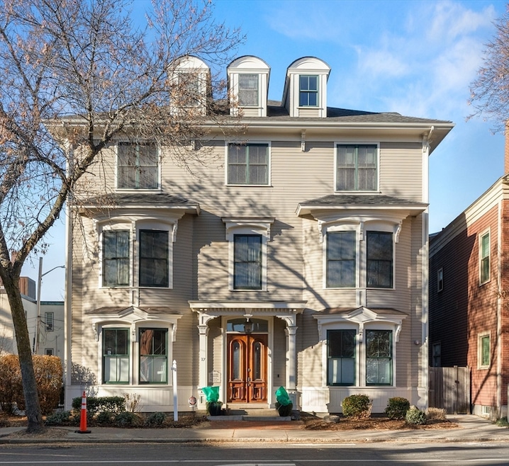 17 North St unit 2, Salem, MA 01970 - photo 1