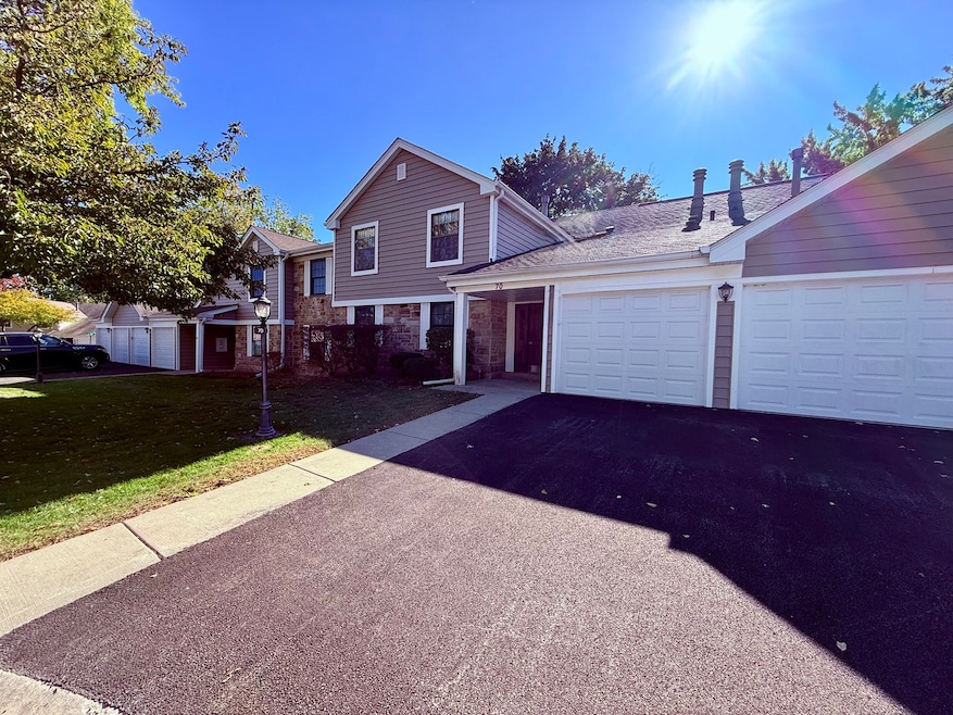 70 Margate Ct unit C2, Schaumburg, IL 60193 - photo 1