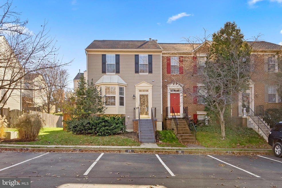 771 Pine Drift Dr, Odenton, MD 21113 - photo 1