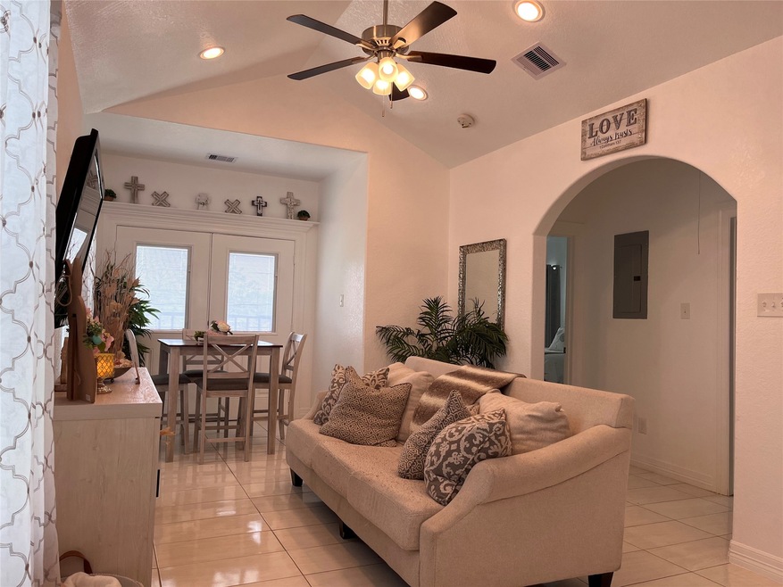 13803 Renault St unit A, Houston, TX 77015 - photo 1