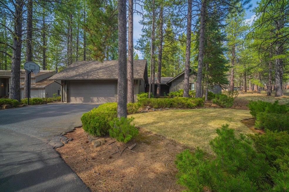 57406 Little Ct. Sunriver 97707