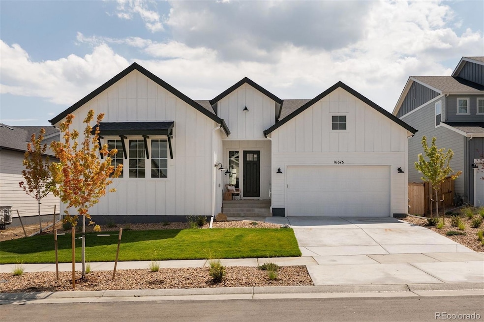 16676 W 93rd Place, Arvada, CO 80007 - photo 1
